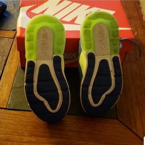 Little boys Nike Air Max 270
